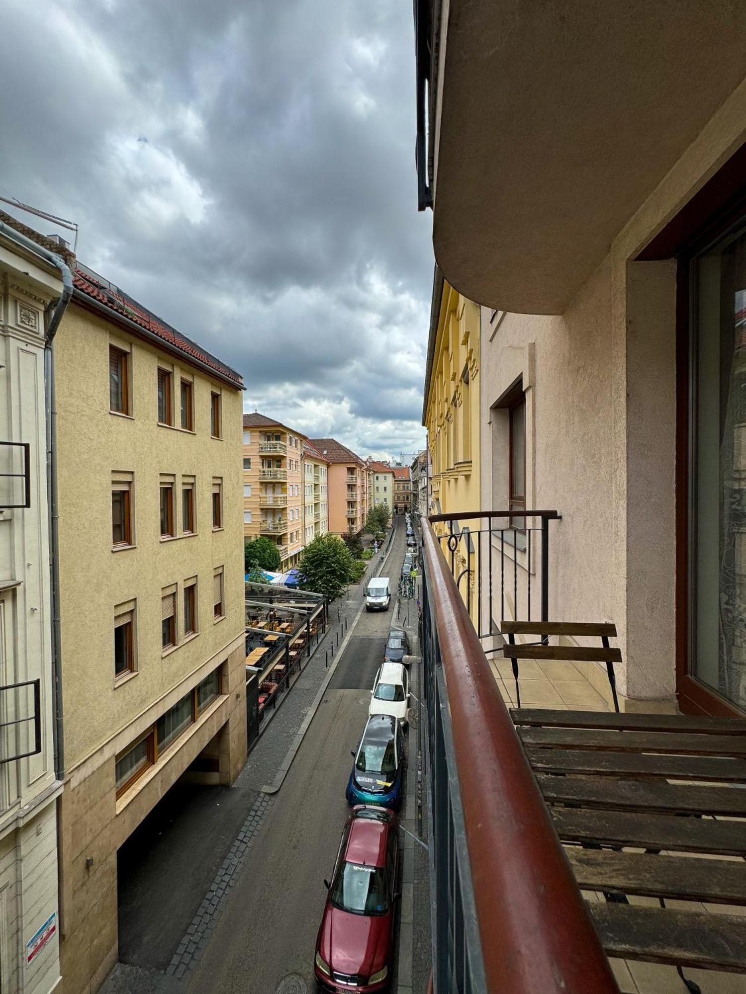 Downtown Family Apartments Budapeşte Dış mekan fotoğraf