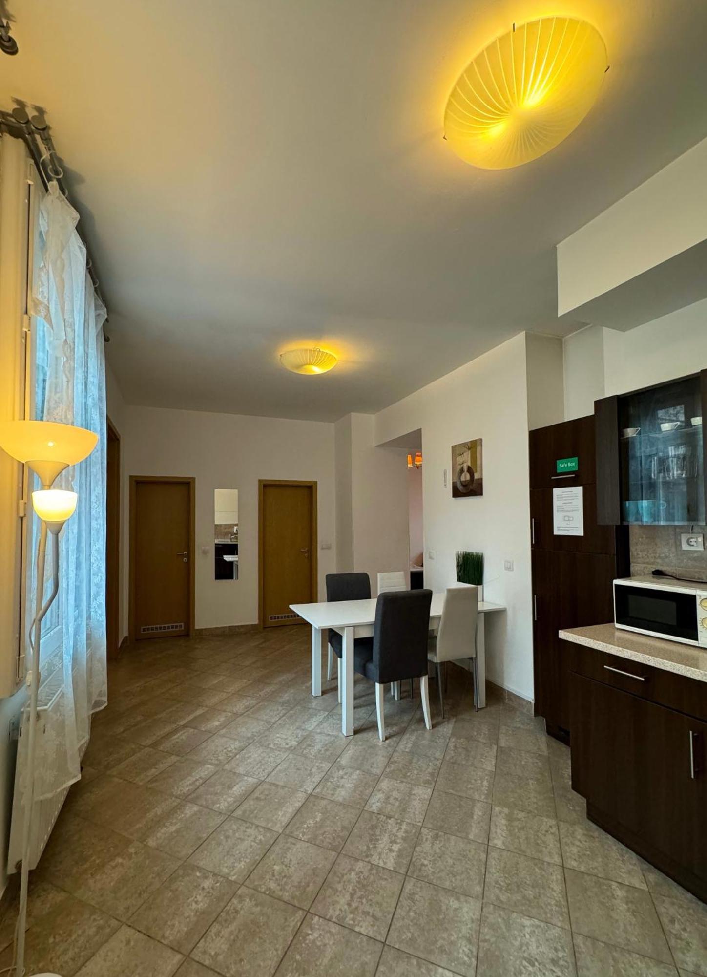 Downtown Family Apartments Budapeşte Oda fotoğraf