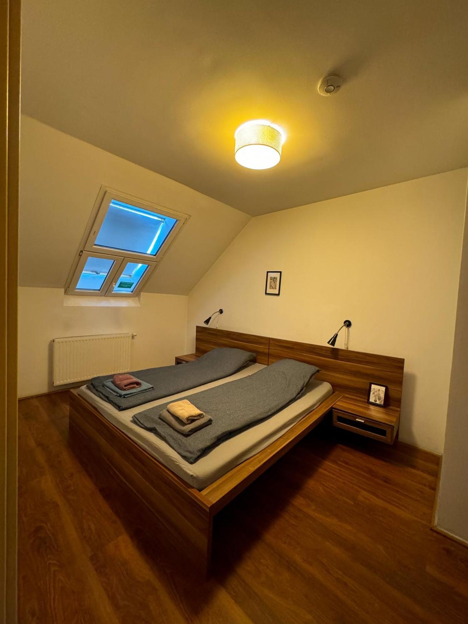 Downtown Family Apartments Budapeşte Oda fotoğraf